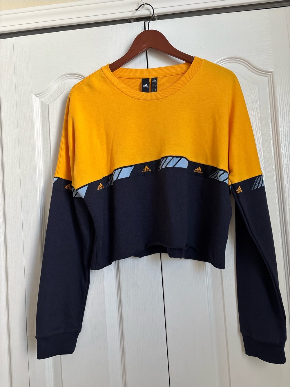 Adidas Women’s Yellow & Black Cropped Sweatshirt